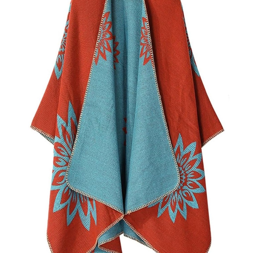 Elegant Floral Patterned Scarf in Red and Blue